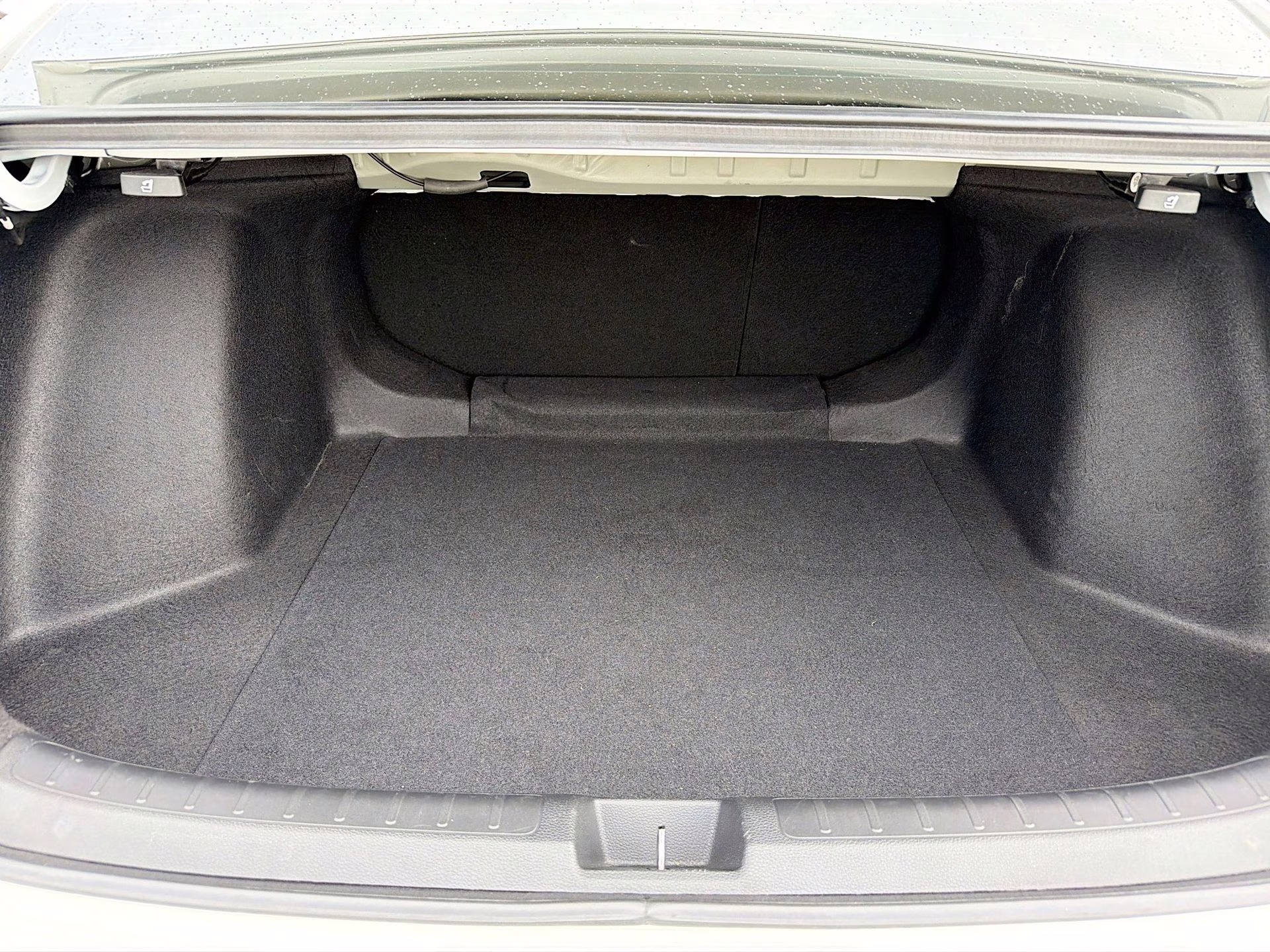 2024 Platinum White Pearl Honda Civic EX FWD Sedan