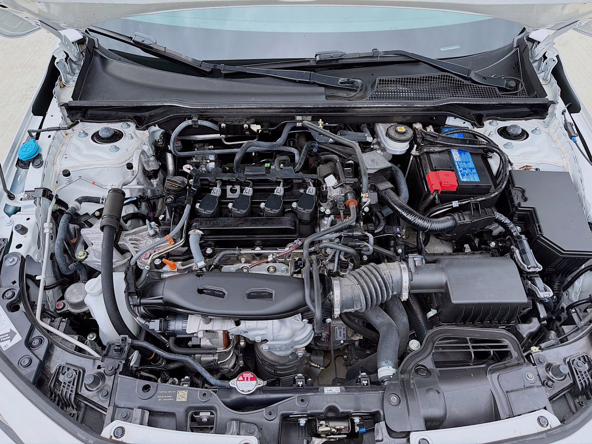 2024 Platinum White Pearl Honda Civic EX FWD Sedan