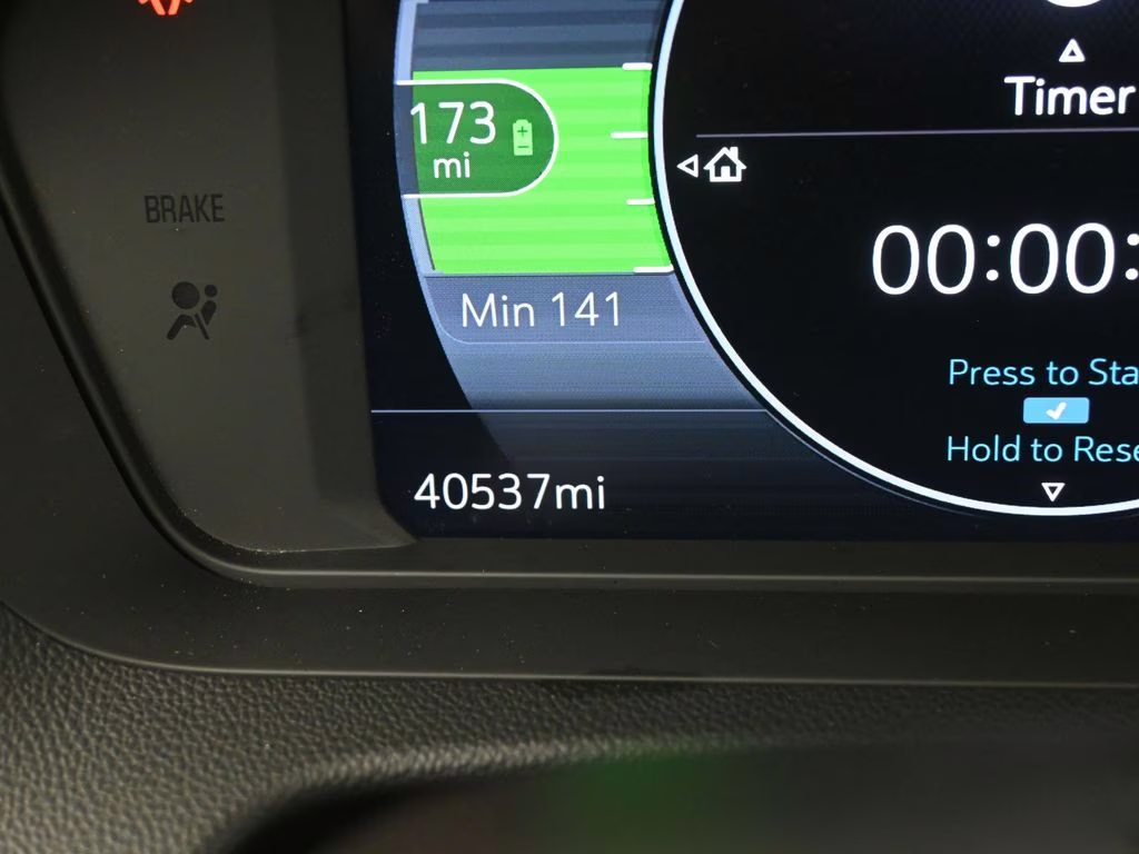 2023 Summit White Chevrolet Bolt EUV Premier FWD SUV