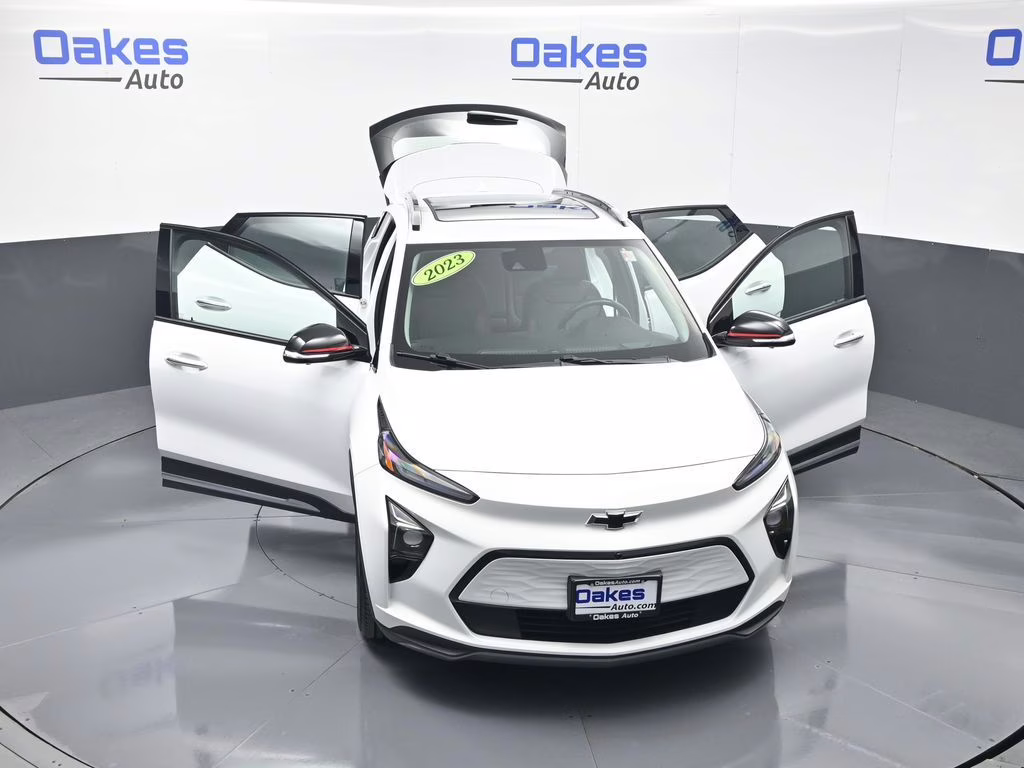2023 Summit White Chevrolet Bolt EUV Premier FWD SUV