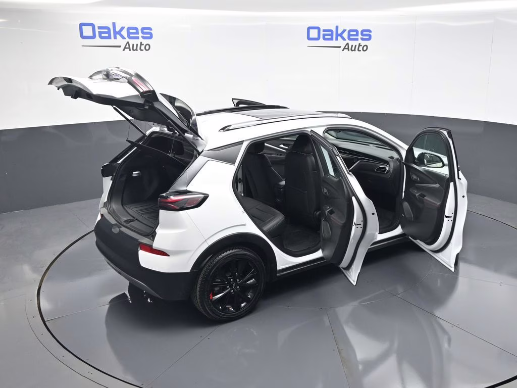 2023 Summit White Chevrolet Bolt EUV Premier FWD SUV