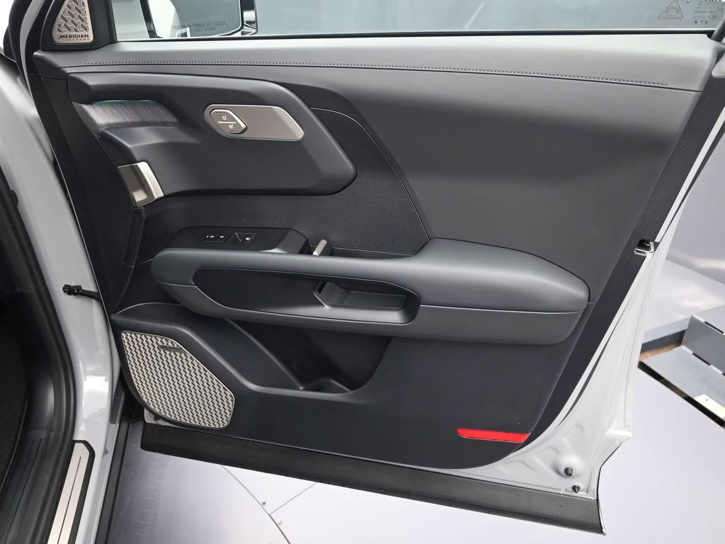 2027 Wolf Gray Kia Telluride Hybrid SX Prestige AWD SUV