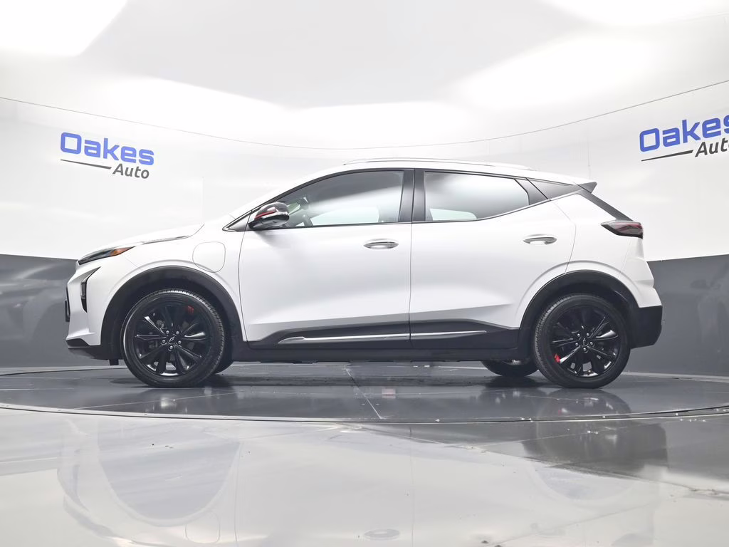 2023 Summit White Chevrolet Bolt EUV Premier FWD SUV