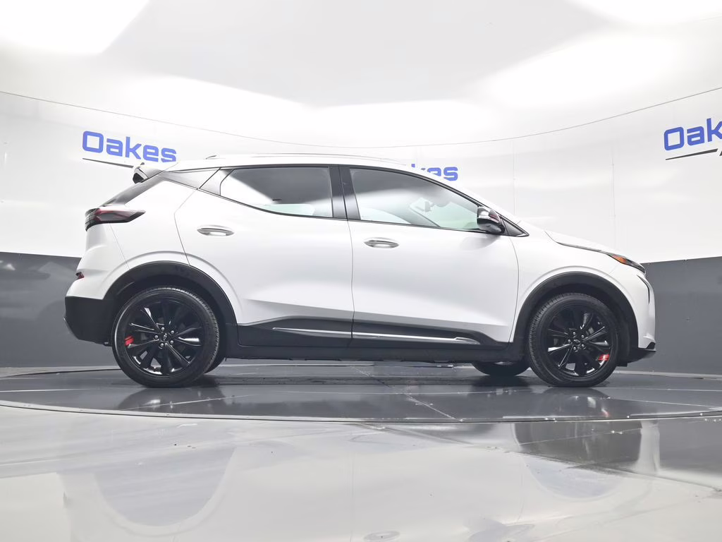 2023 Summit White Chevrolet Bolt EUV Premier FWD SUV