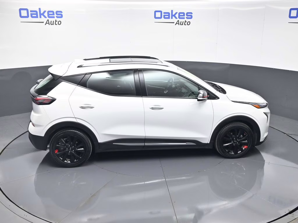 2023 Summit White Chevrolet Bolt EUV Premier FWD SUV