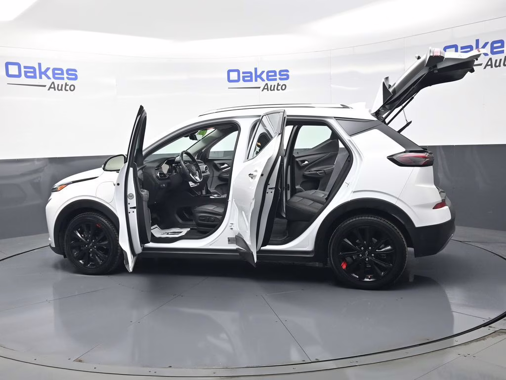 2023 Summit White Chevrolet Bolt EUV Premier FWD SUV