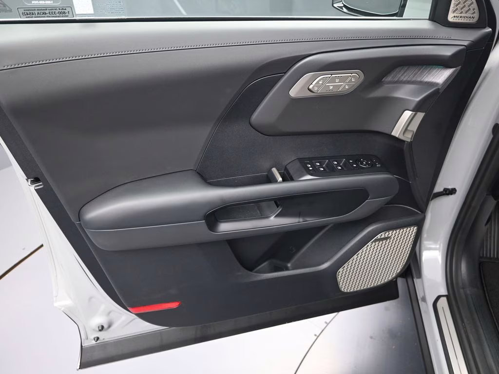 2027 Wolf Gray Kia Telluride Hybrid SX Prestige AWD SUV