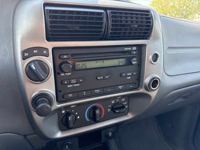 2011 Black Ford Ranger XLT 4X4 Truck