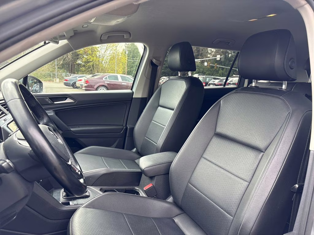 2019 Silver Metallic Volkswagen Tiguan 2.0T SE AWD SUV