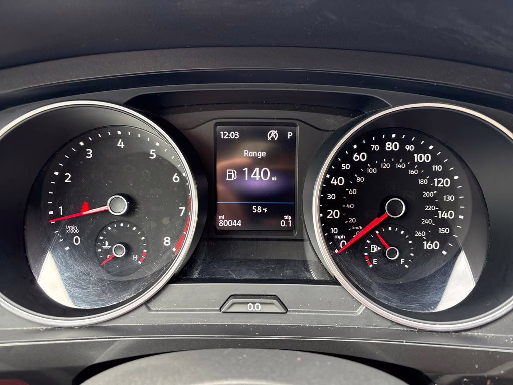 2019 Silver Metallic Volkswagen Tiguan 2.0T SE AWD SUV