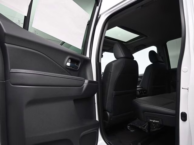 2026 Platinum White Pearl Honda Ridgeline RTL AWD Truck