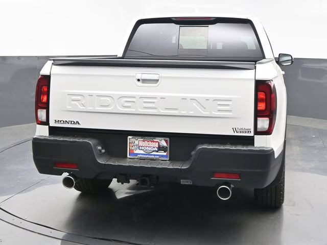 2026 Platinum White Pearl Honda Ridgeline RTL AWD Truck