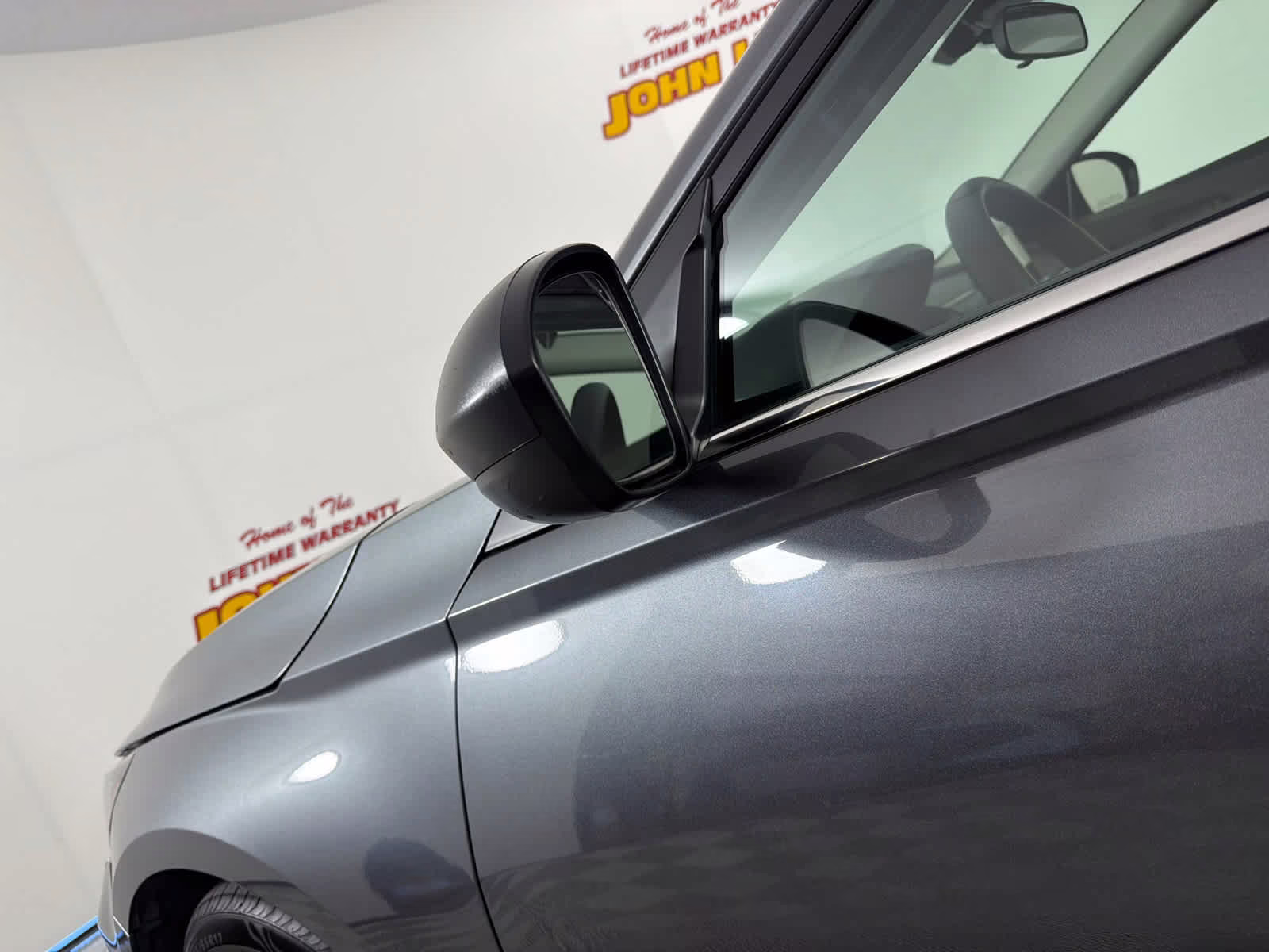 2024 Gun Metallic Nissan Altima 2.5 SV FWD Sedan