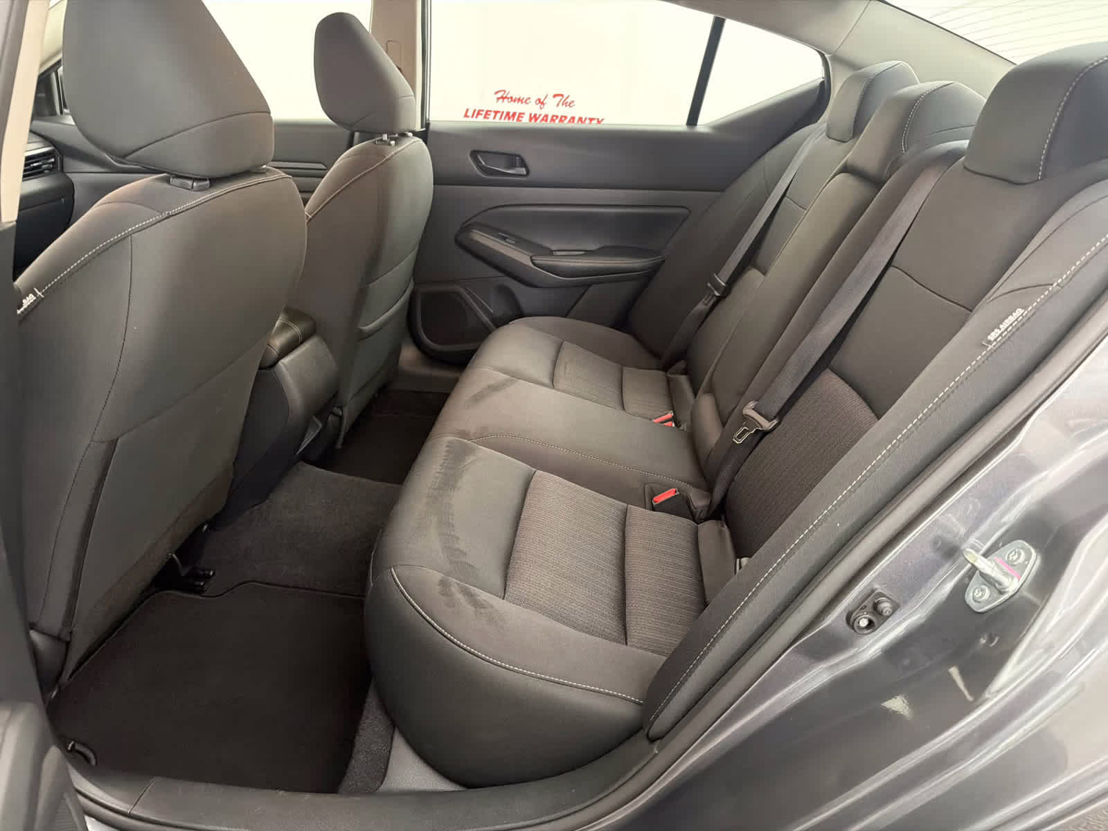 2024 Gun Metallic Nissan Altima 2.5 SV FWD Sedan