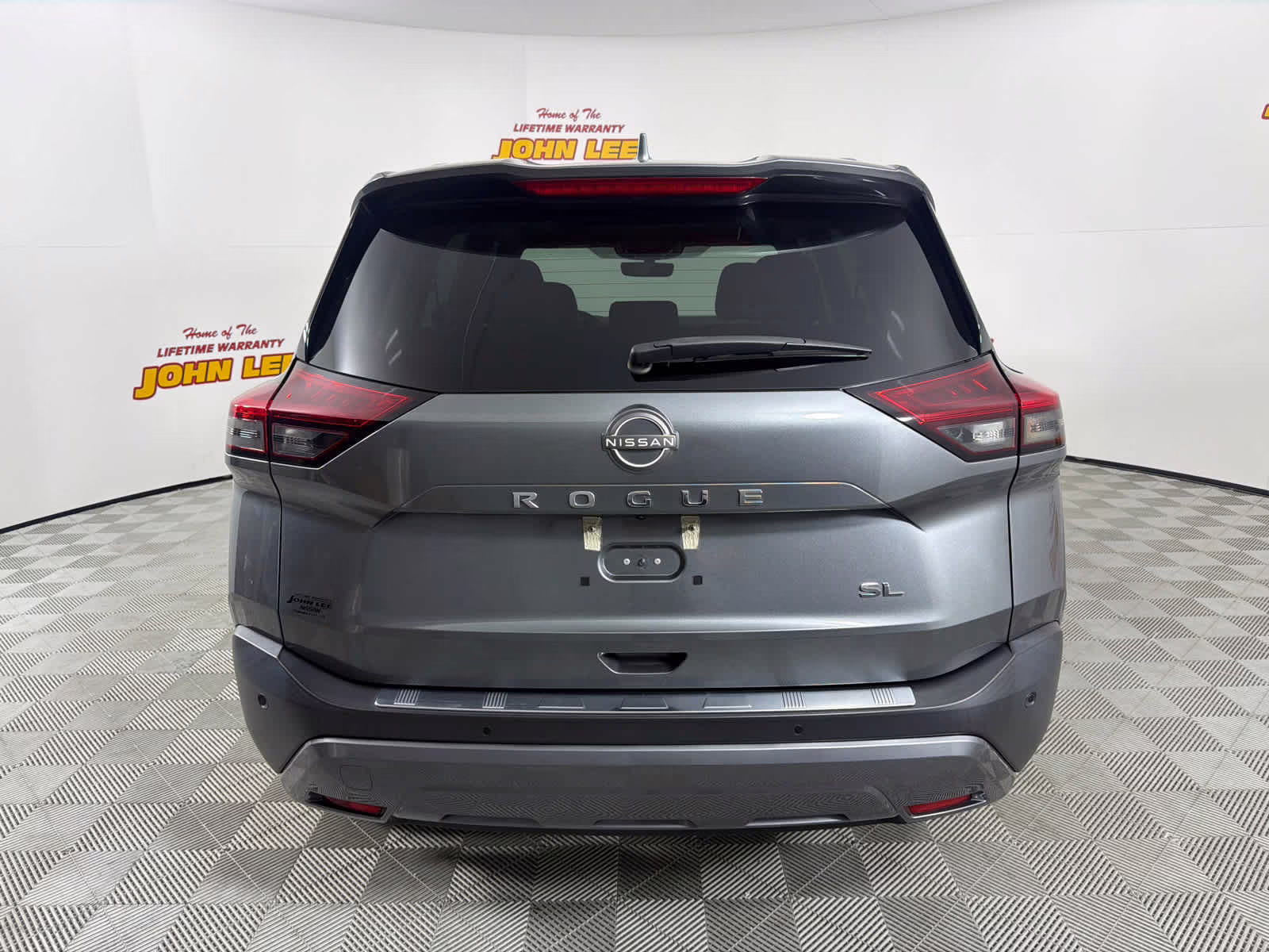 2023 Gun Metallic Nissan Rogue SL FWD SUV