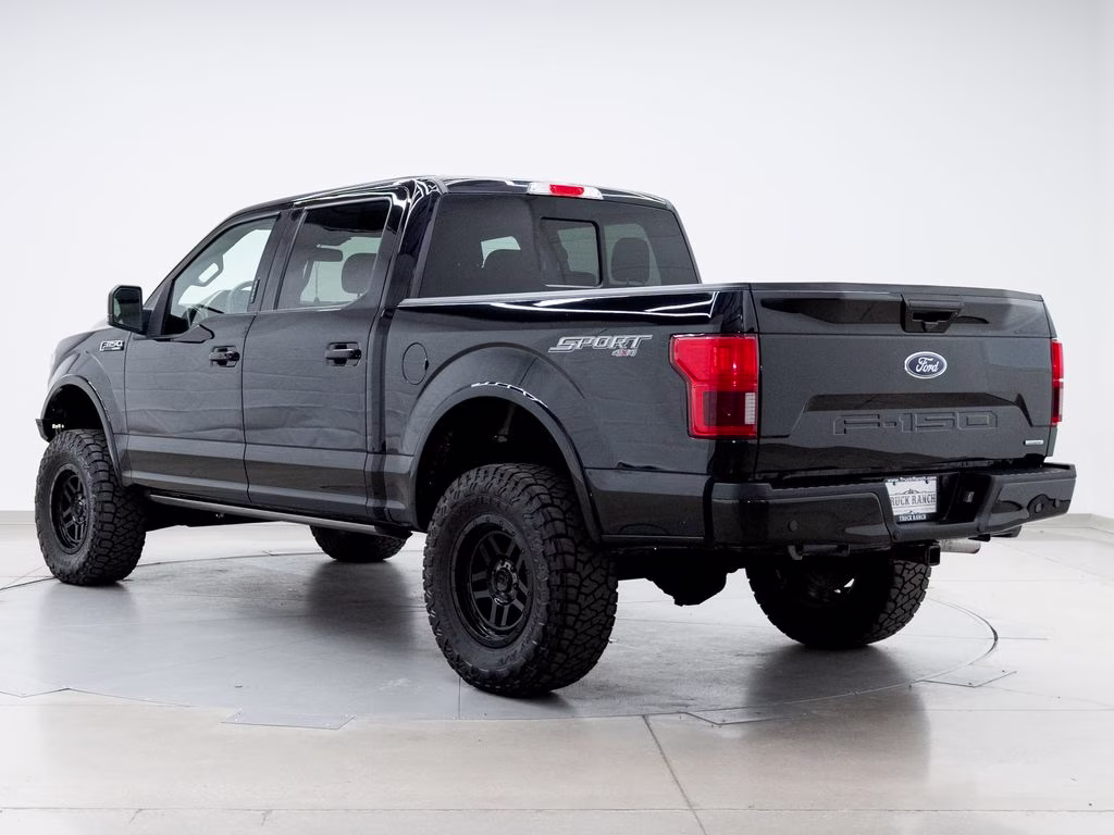 2019 Black Ford F-150 XL 4X4 Truck