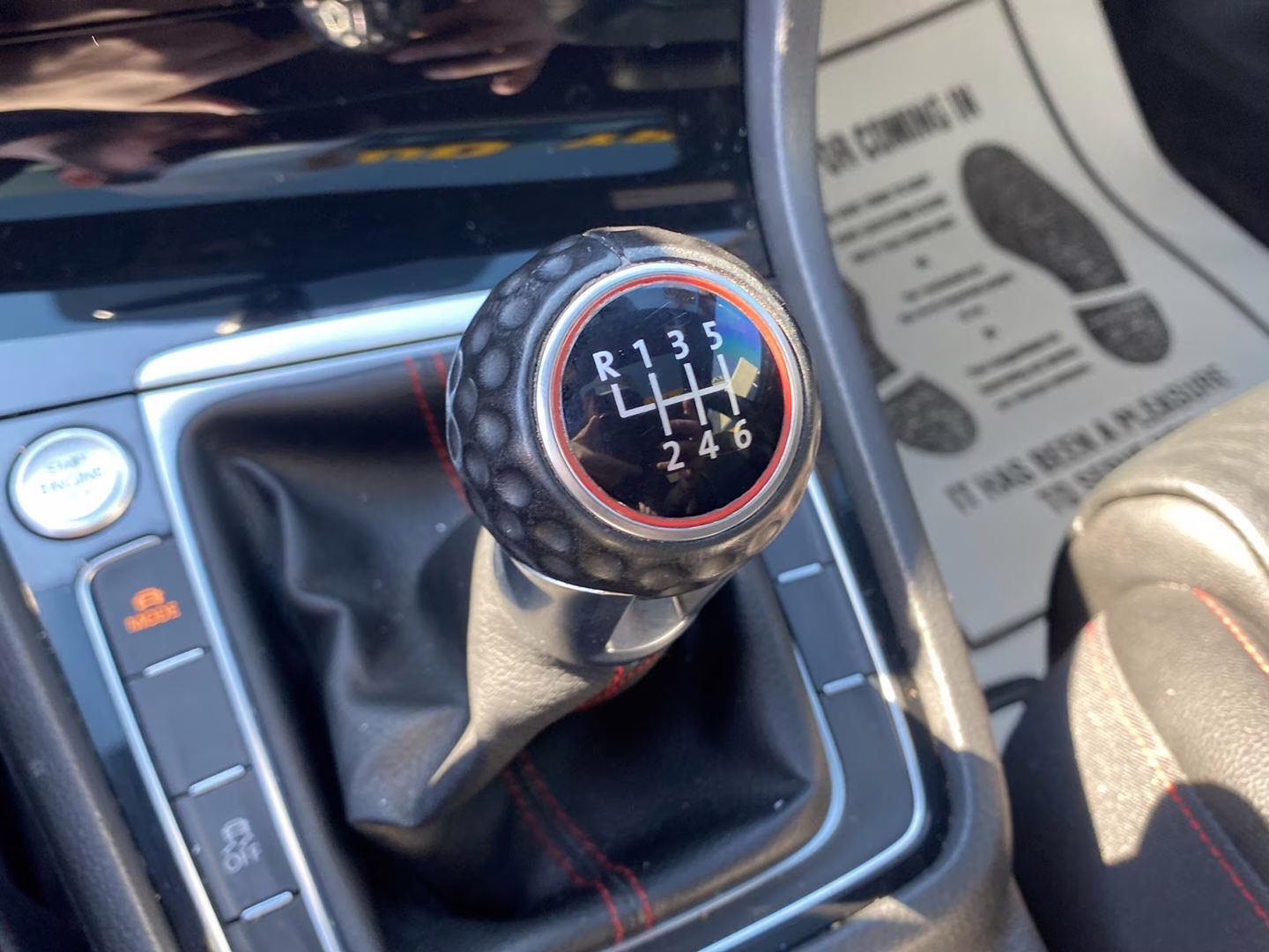 2019 Deep Black Pearl Volkswagen Golf GTI SE FWD Hatchback