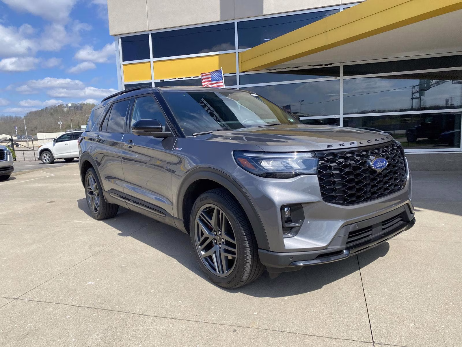2025 Carbonized Gray Ford Explorer ST-Line 4X4 SUV