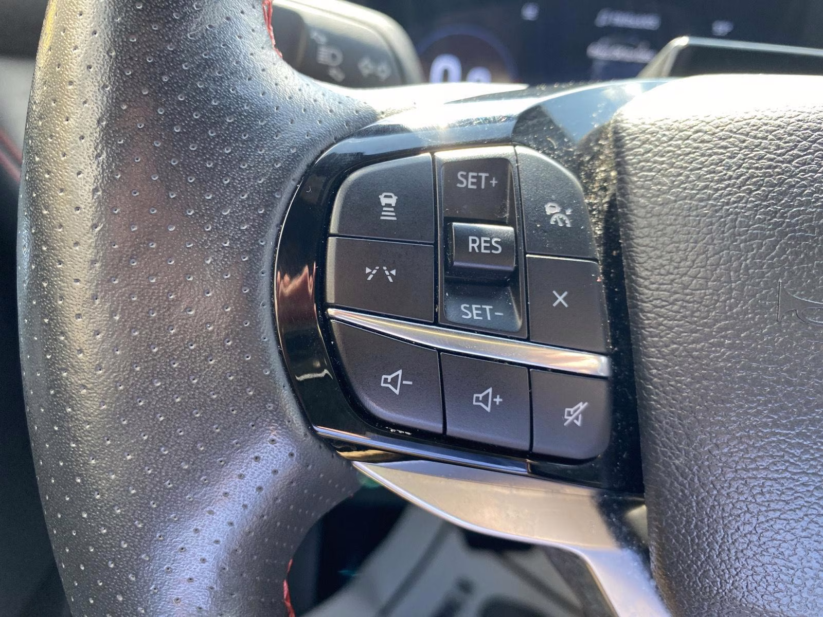 2025 Carbonized Gray Ford Explorer ST-Line 4X4 SUV