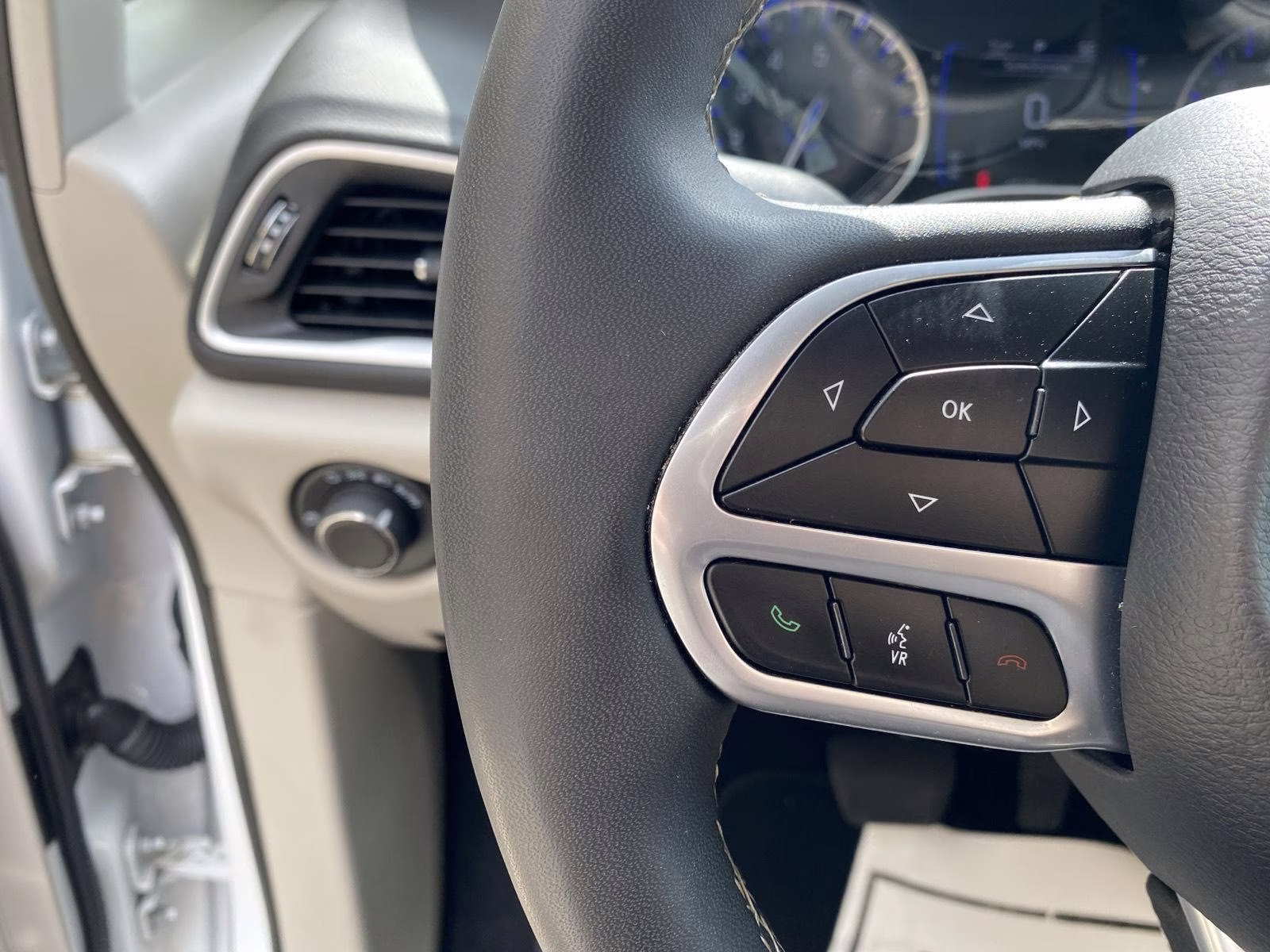 2024 Bright White Clearcoat Chrysler Voyager LX FWD Van