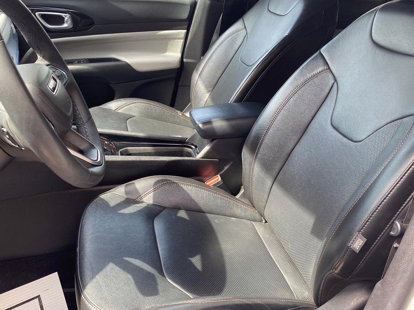 2023 Bright White Clearcoat Jeep Compass Limited 4X4 SUV