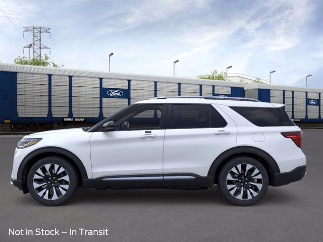 2026 Star White Metallic Tri-Coat Ford Explorer Platinum 4X4 SUV
