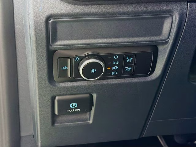 2026 Oxford White Ford F-150 STX 4X4 Truck