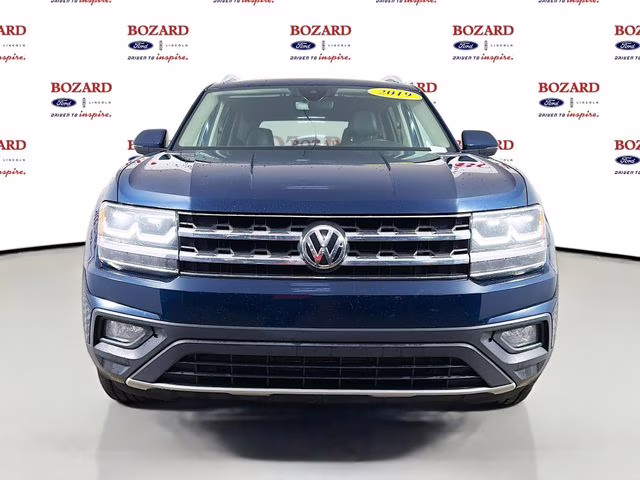 2019 Blue Metallic Volkswagen Atlas 3.6L V6 SE w/Technology FWD SUV