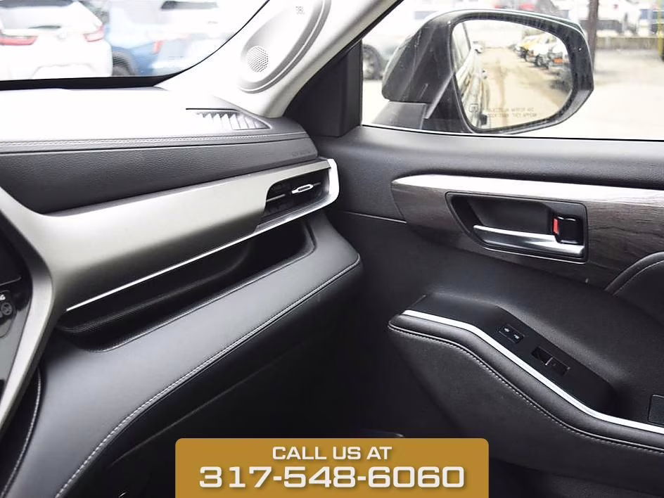 2023 Cypress Toyota Highlander Limited FWD SUV