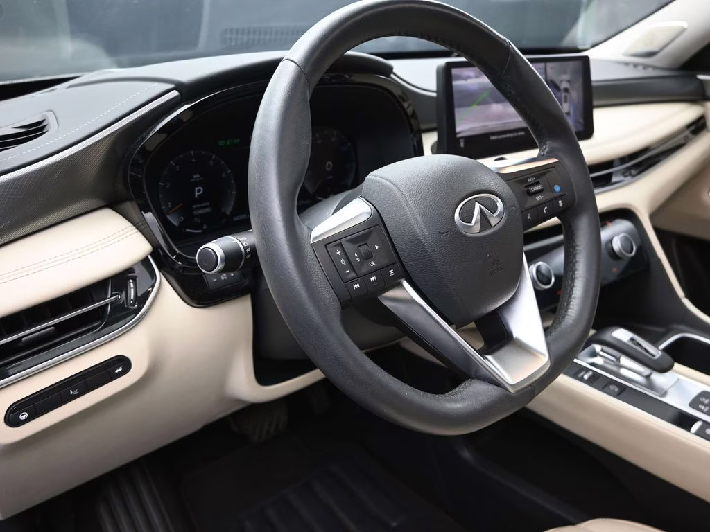 2023 Majestic INFINITI QX60 LUXE FWD SUV