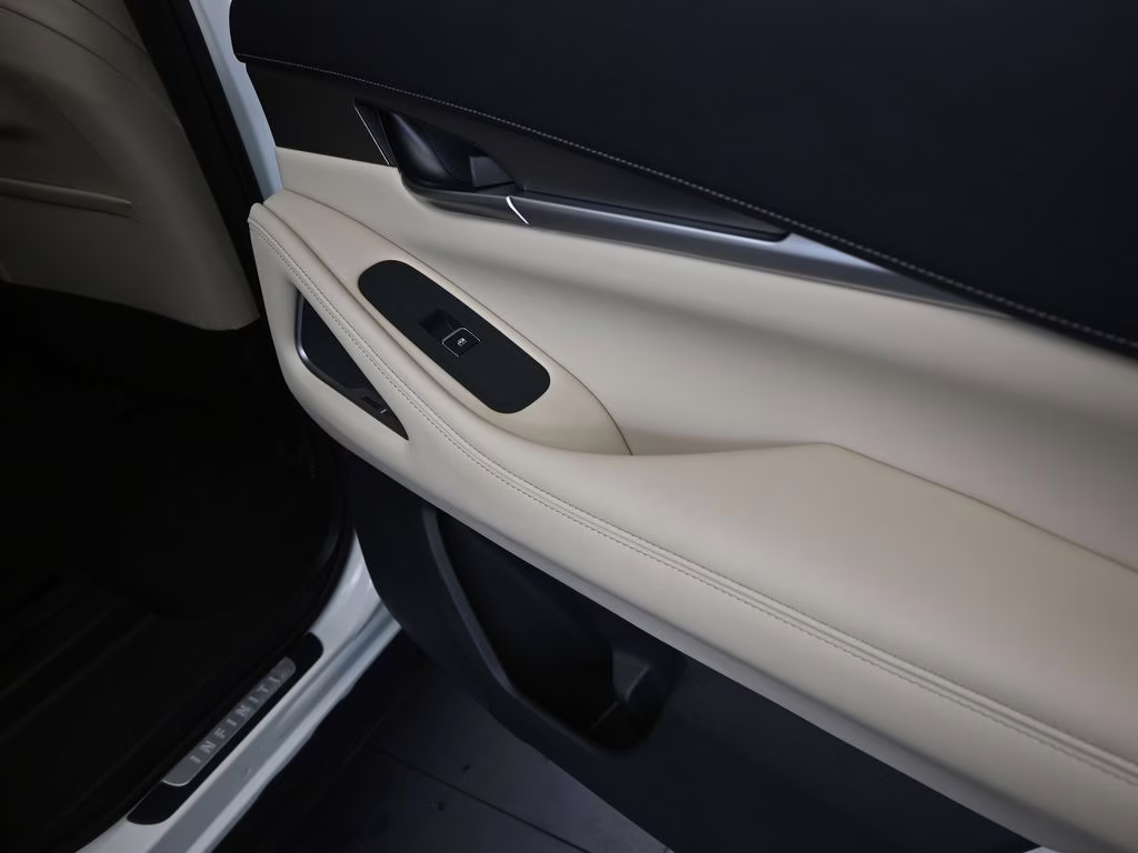 2023 Majestic INFINITI QX60 LUXE FWD SUV