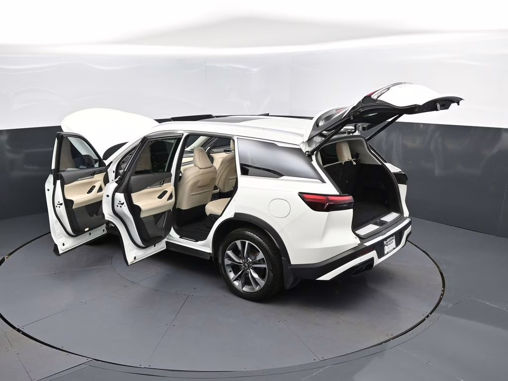 2023 Majestic INFINITI QX60 LUXE FWD SUV
