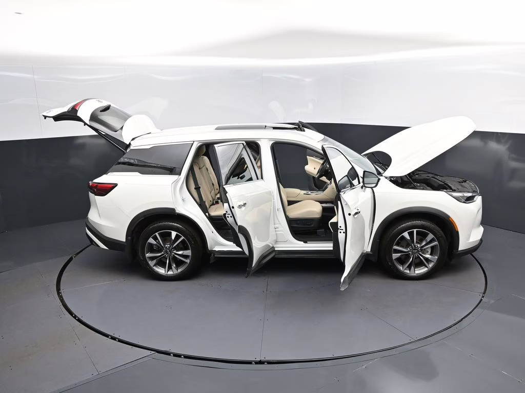 2023 Majestic INFINITI QX60 LUXE FWD SUV