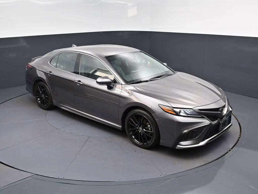 2024 Predawn Gray Mica Toyota Camry XSE FWD Sedan