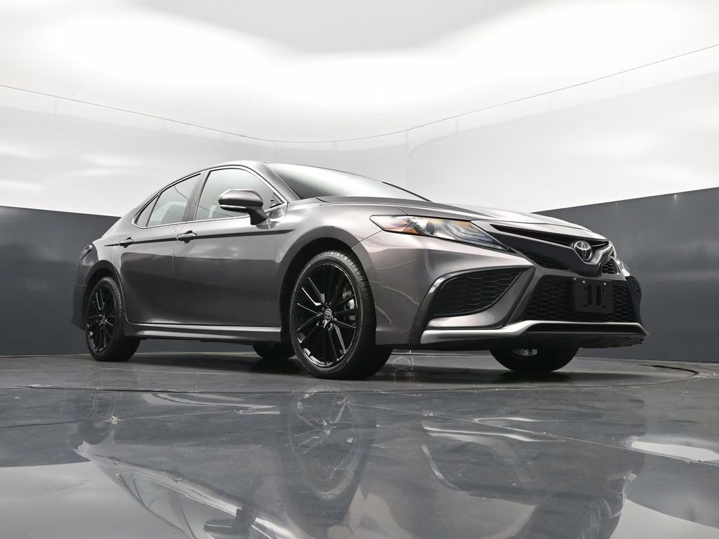 2024 Predawn Gray Mica Toyota Camry XSE FWD Sedan