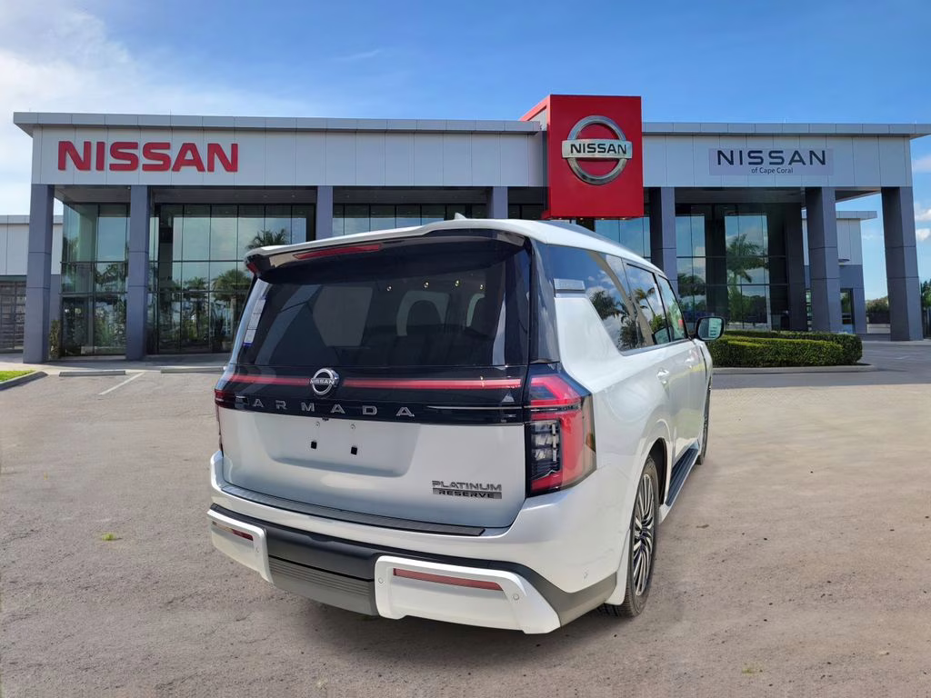 2026 Everest White Pearl Tricoat Nissan Armada Platinum Reserve 4X4 SUV