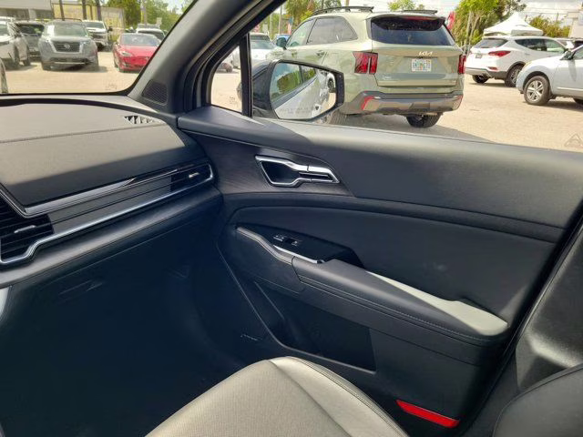 2025 Wolf Gray/Ebony Black Roof Kia Sportage X-Pro Prestige AWD SUV