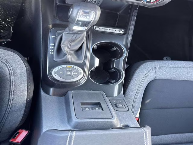 2026 Desert Sand Ford Bronco Base 4X4 SUV