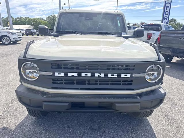 2026 Desert Sand Ford Bronco Big Bend 4X4 SUV
