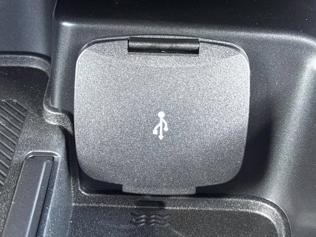 2026 Desert Sand Ford Bronco Outer Banks 4X4 SUV