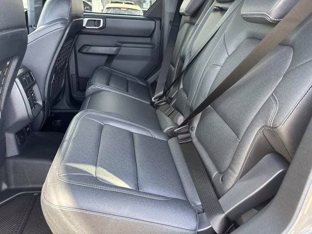 2026 Gray Ford Bronco Badlands 4X4 SUV