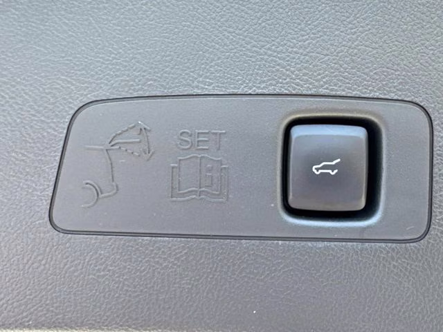 2022 White Metallic Lincoln Corsair Reserve AWD SUV