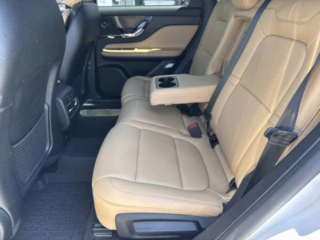 2022 White Metallic Lincoln Corsair Reserve AWD SUV