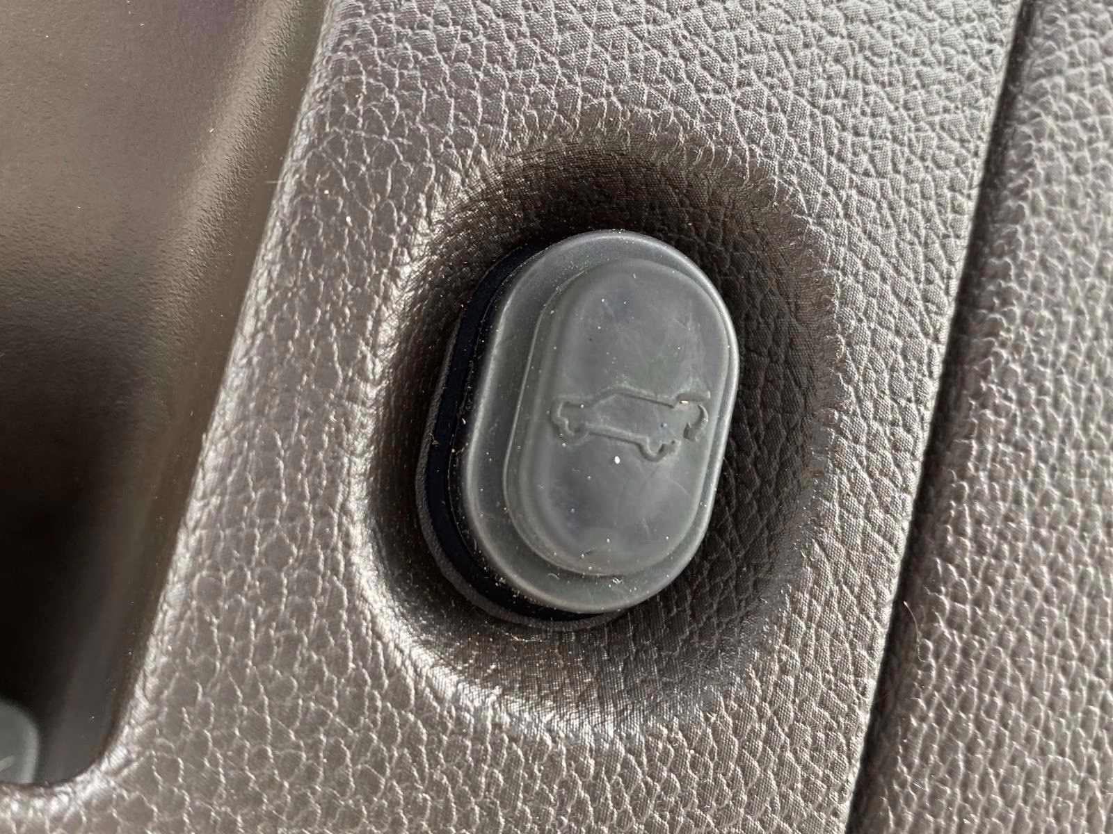 2019 White Frost Tricoat GMC Yukon XL Denali 4X4 SUV