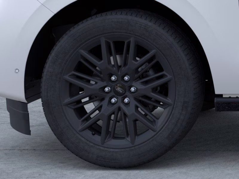 2026 Star White Metallic Tri-Coat Ford Expedition Max Platinum 4X4 SUV