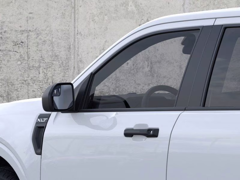 2026 Oxford White Ford Maverick XLT FWD Truck