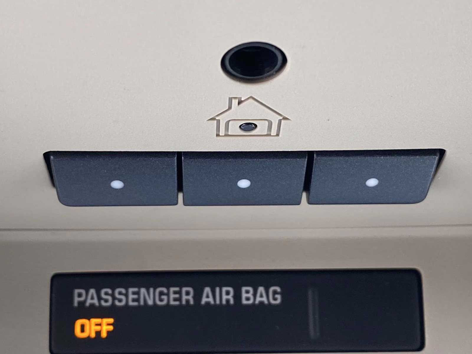 2019 White Frost Tricoat GMC Yukon XL Denali 4X4 SUV