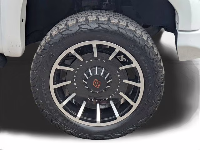 2022 Summit White GMC Sierra 1500 Limited SLT 4X4 Truck