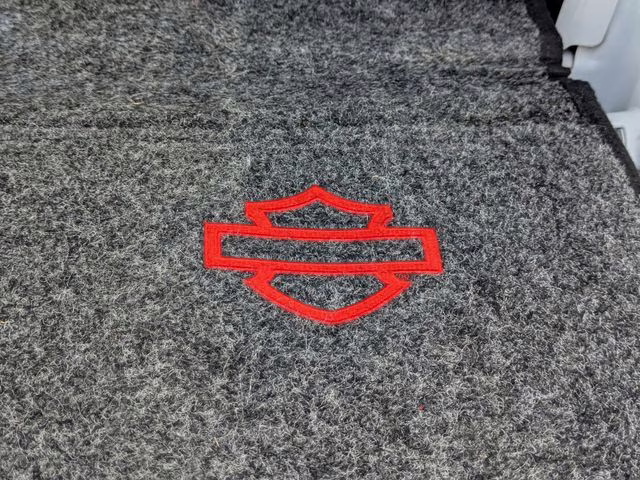 2022 Summit White GMC Sierra 1500 Limited SLT 4X4 Truck