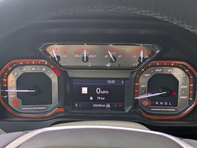 2022 Summit White GMC Sierra 1500 Limited SLT 4X4 Truck